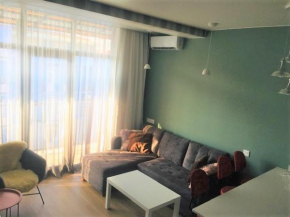 Современное комфортное жилье в самом центре Батуми, Batumi